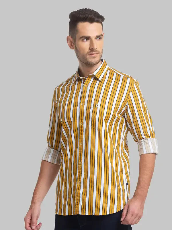 Men Yellow Slim Fit Print Cotton Full Sleeve Shirts