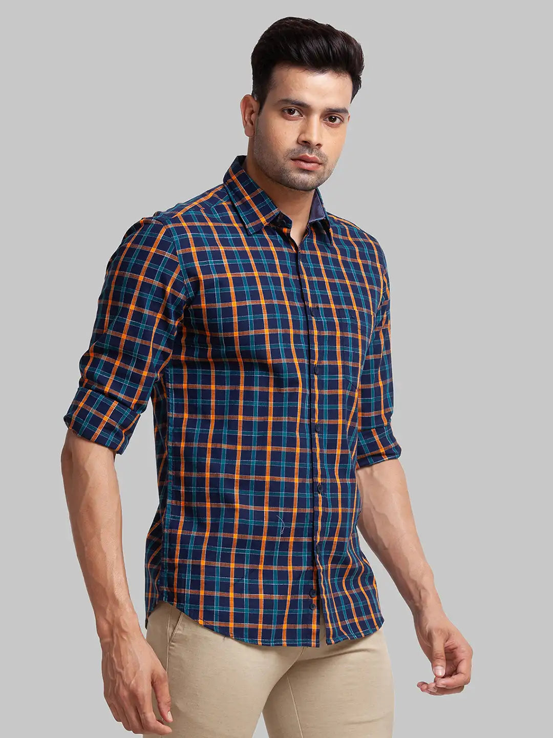 Men Blue Slim Fit Checks Cotton Full Sleeve Shirts