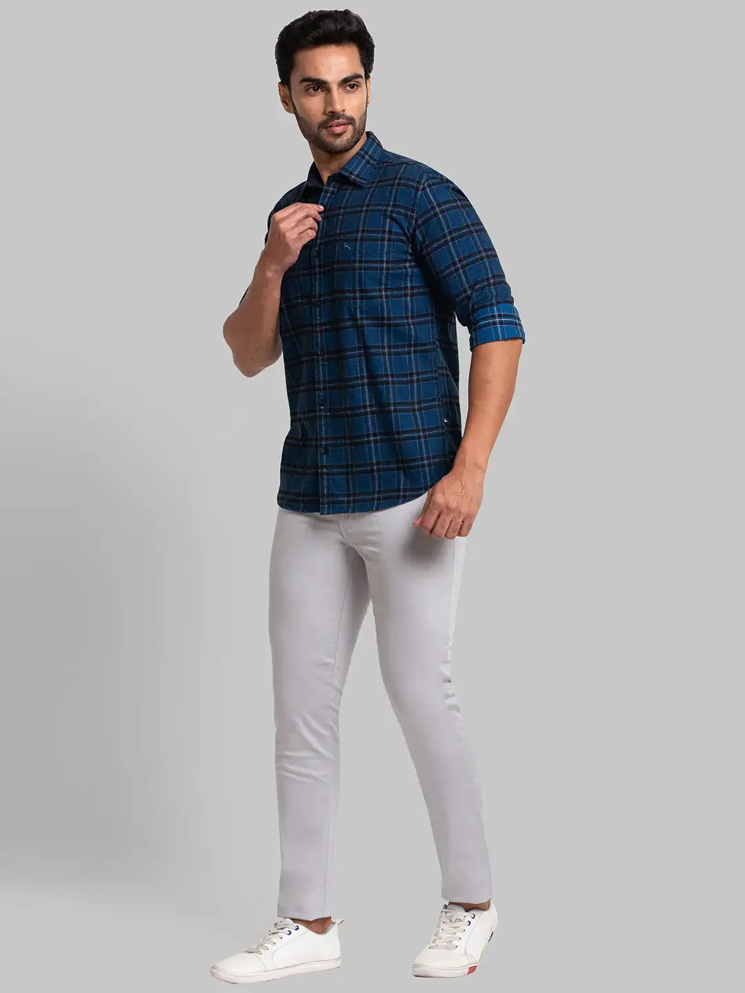 Men Blue Slim Fit Checks Cotton Full Sleeve Shirts