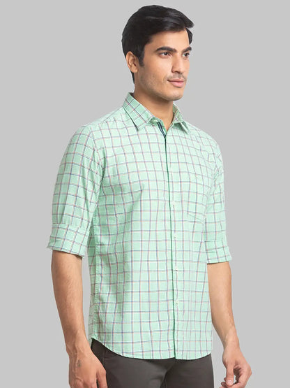 Men Green Slim Fit Checks  Cotton Full Sleeve Cutaway Collar Shirts