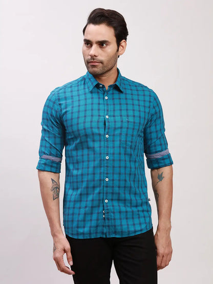 Parx Men Blue Checks Slim Fit Cotton Casual Shirt