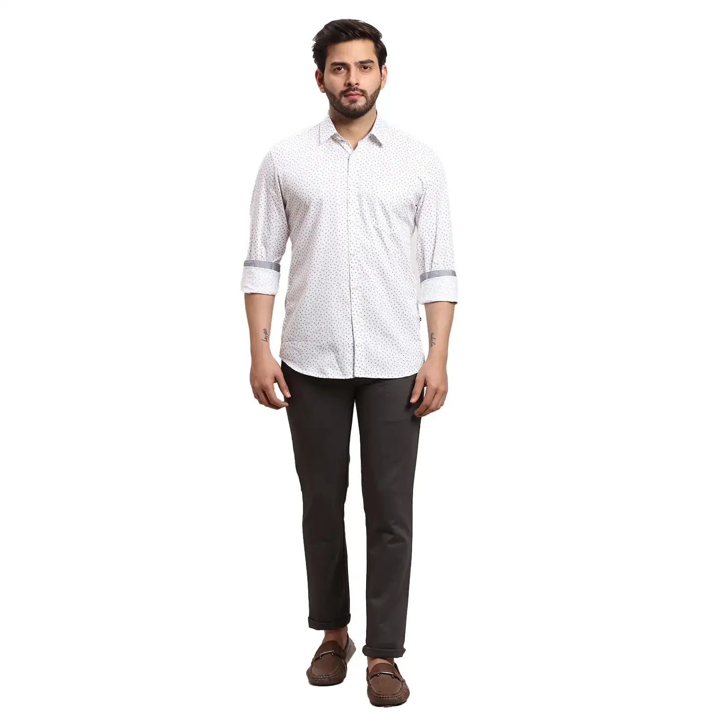 Men White Slim Fit Print Cotton Full Sleeves Cutaway Collar Shirts