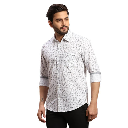 Men White Slim Fit Print Cotton Full Sleeves Cutaway Collar Shirts