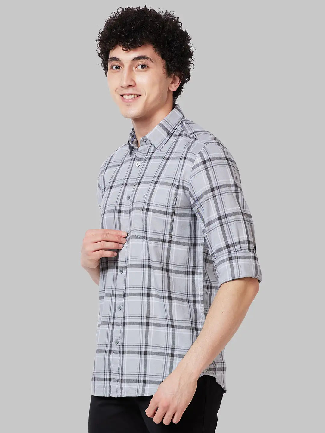 Men Grey Slim Fit Checks Cotton Blend Full Sleeve Shirts