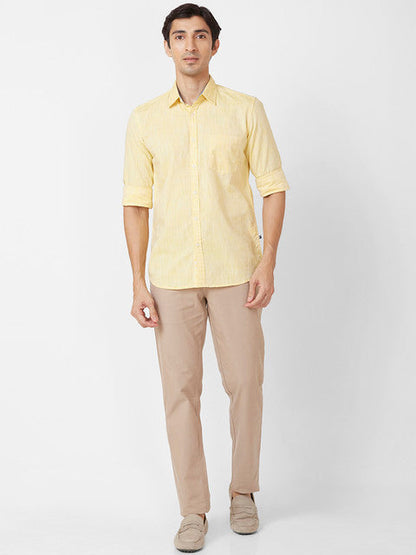 Parx Men Yellow Solid Slim Fit Cotton Casual Shirts