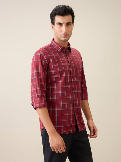 Parx Men Red Checks Slim Fit Cotton Casual Shirt