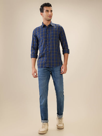 Parx Men Blue Checks Slim Fit Cotton Full Sleeve Cut Away Collar Casual Shirt