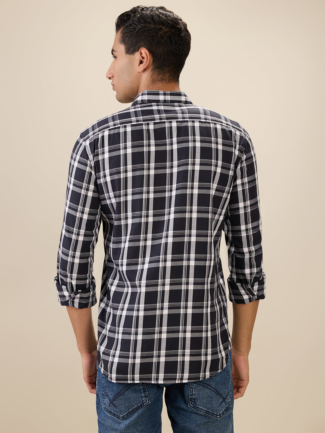 Parx Men Blue Checks Slim Fit Cotton Full Sleeve Cut Away Collar Casual Shirt