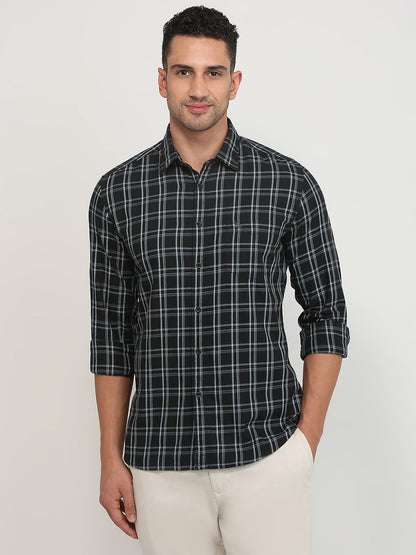Parx Men Black Checks Slim Fit Cotton Casual Shirt