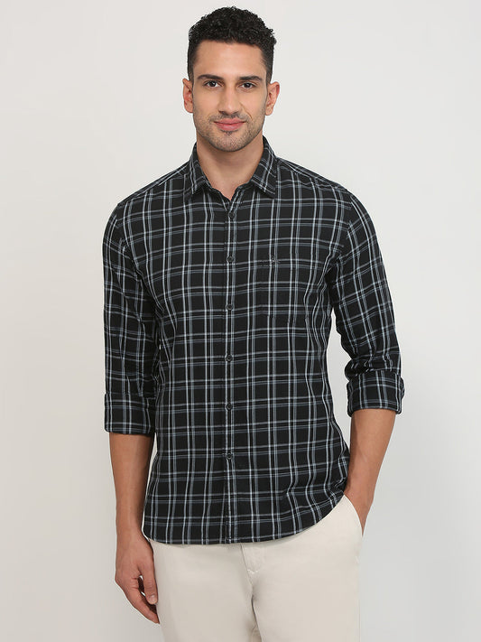 Parx Men Black Checks Slim Fit Cotton Casual Shirt