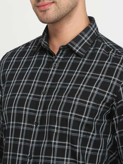 Parx Men Black Checks Slim Fit Cotton Casual Shirt