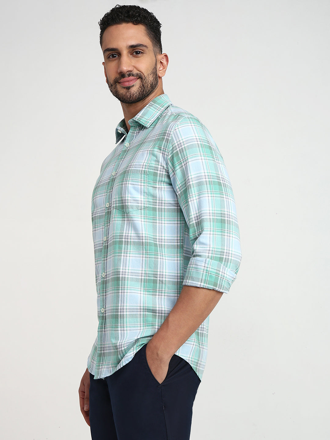 Parx Men Green Checks Slim Fit Cotton Casual Shirt