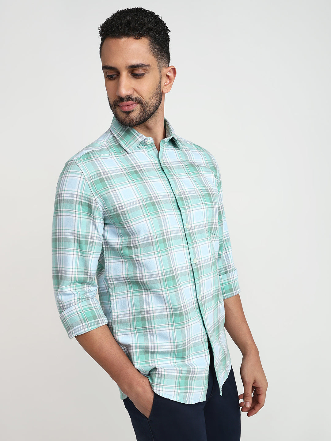 Parx Men Green Checks Slim Fit Cotton Casual Shirt