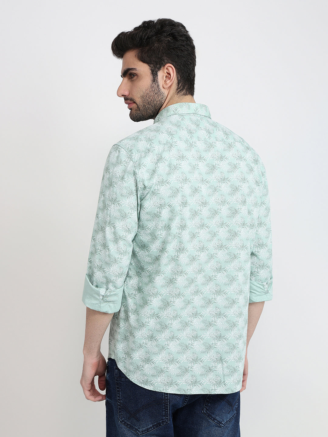 Parx Men Green Printed Slim Fit Cotton Blend Full Sleeve Cut Away Collar Casual Shirt