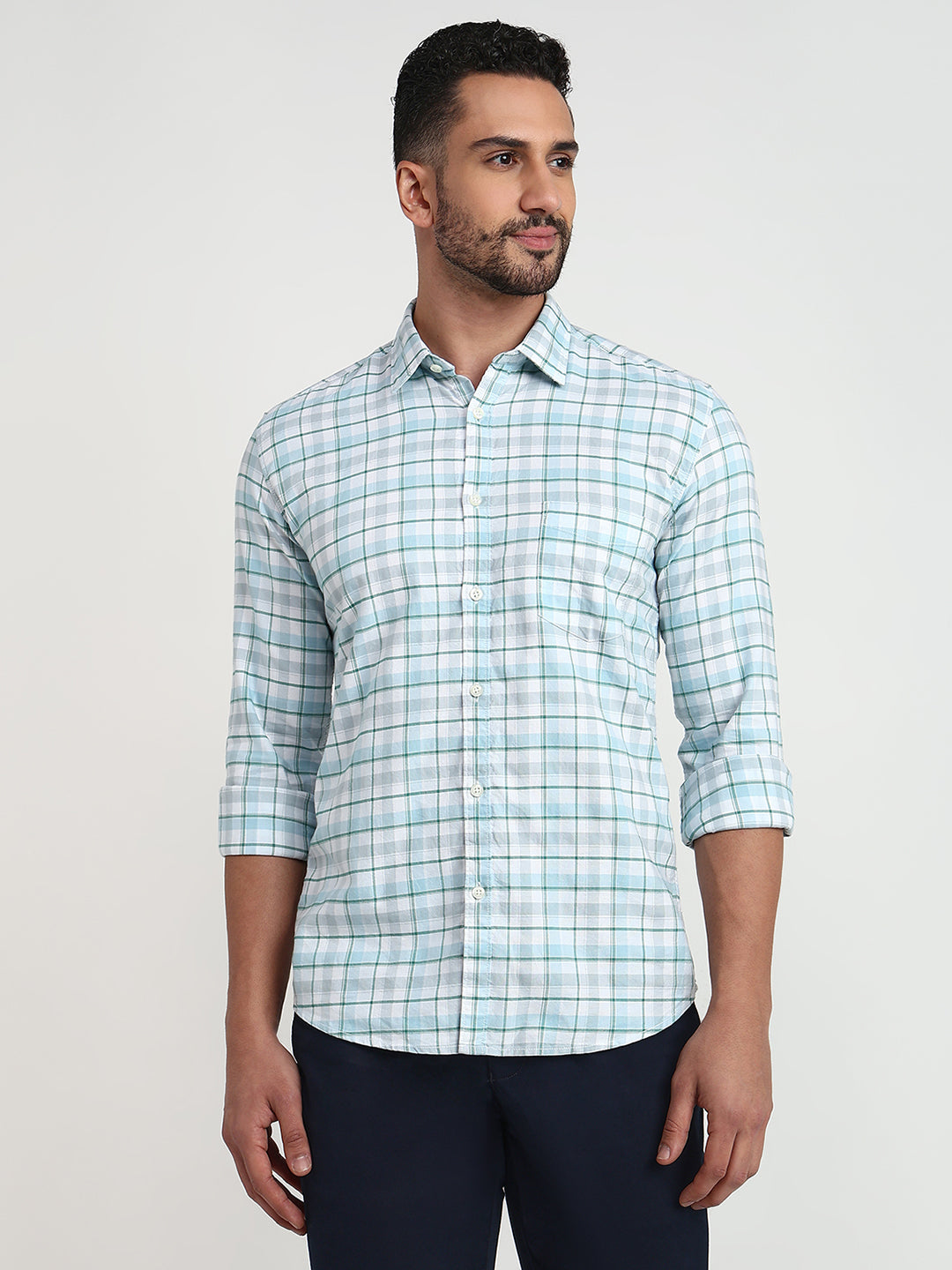 Parx Men Blue Checks Slim Fit Cotton Blend Casual Shirt