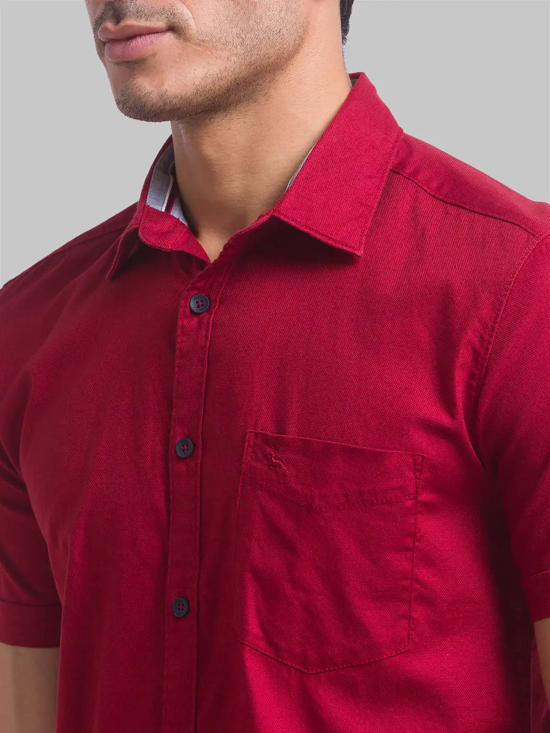 Men Red Slim Fit Solid Cotton Half Sleeve Shirts