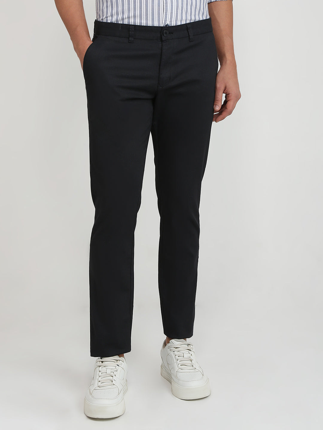 Parx Men Black Satin Low Rise Tapered Fit Cotton Blend Trouser