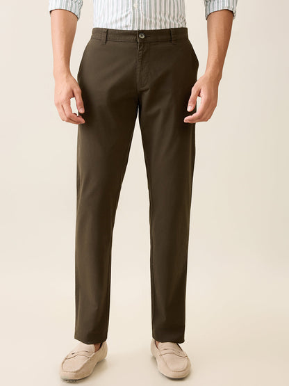 Parx Men Green Twill Low Rise Tapered Fit Cotton Blend Trouser