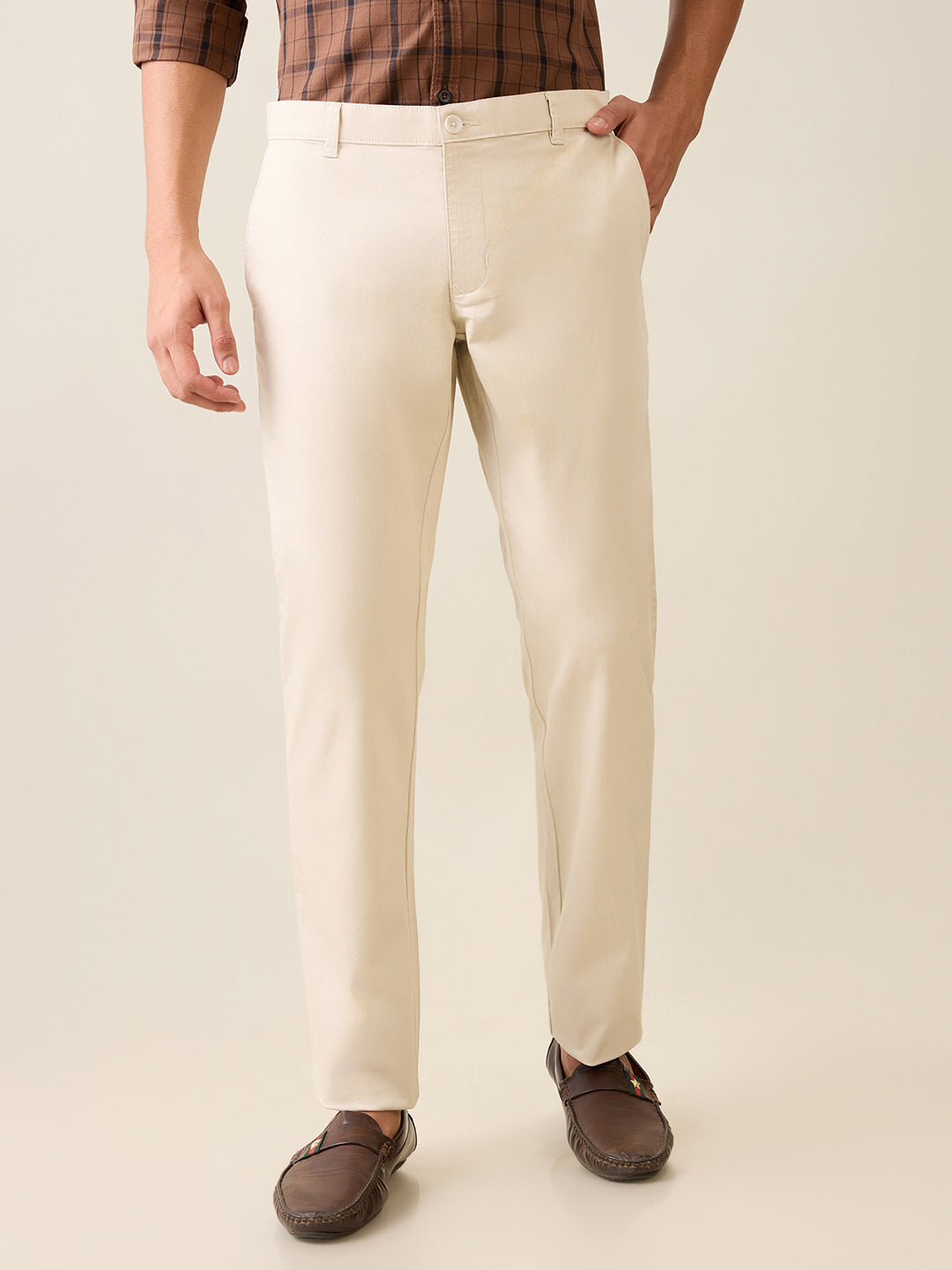 Parx Men Brown Solid-Dobby Low Rise Tapered Fit Cotton Blend Trouser