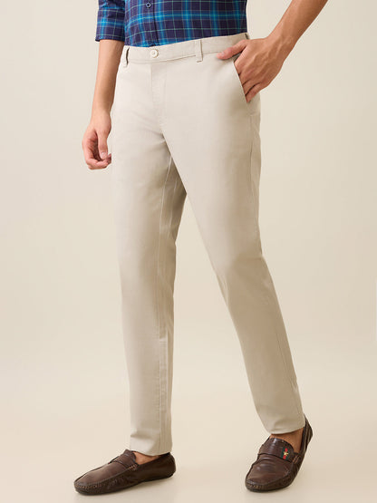 Parx Men Green Solid-Dobby Low Rise Tapered Fit Cotton Blend Trouser