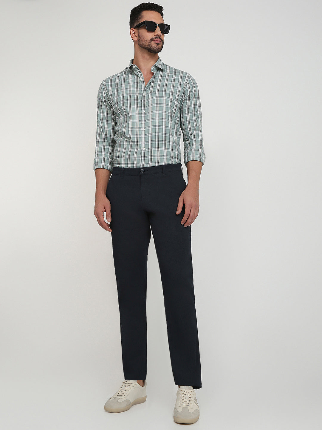 Parx Men Blue Printed Low Rise Tapered Fit Cotton Blend Trouser