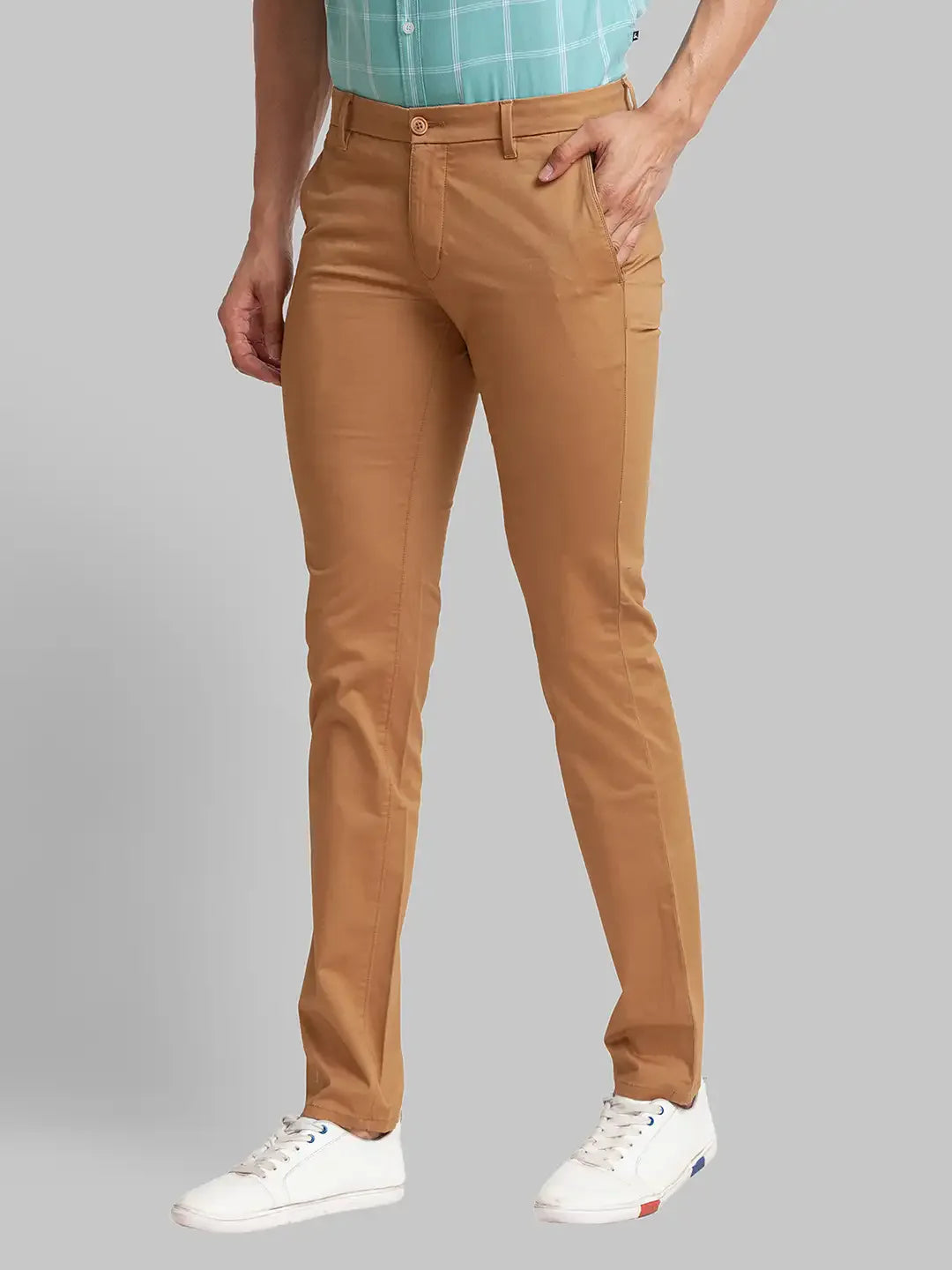 Men Khaki Super Slim Fit Solid Cotton Blend Trouser