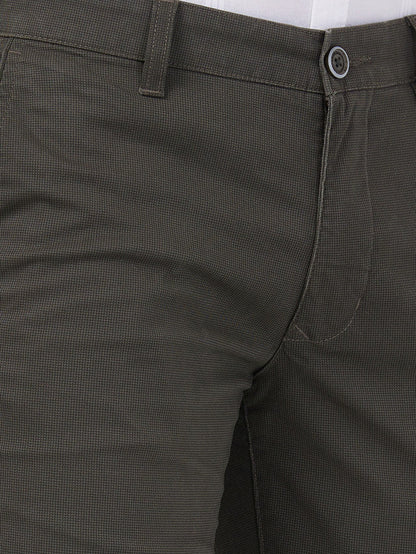 Parx Men Green Solid Super Slim Cotton Blend Trouser