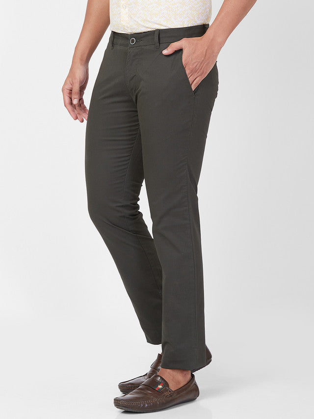 Parx Green Solid Slim Tapered Fit Cotton Blend Trouser