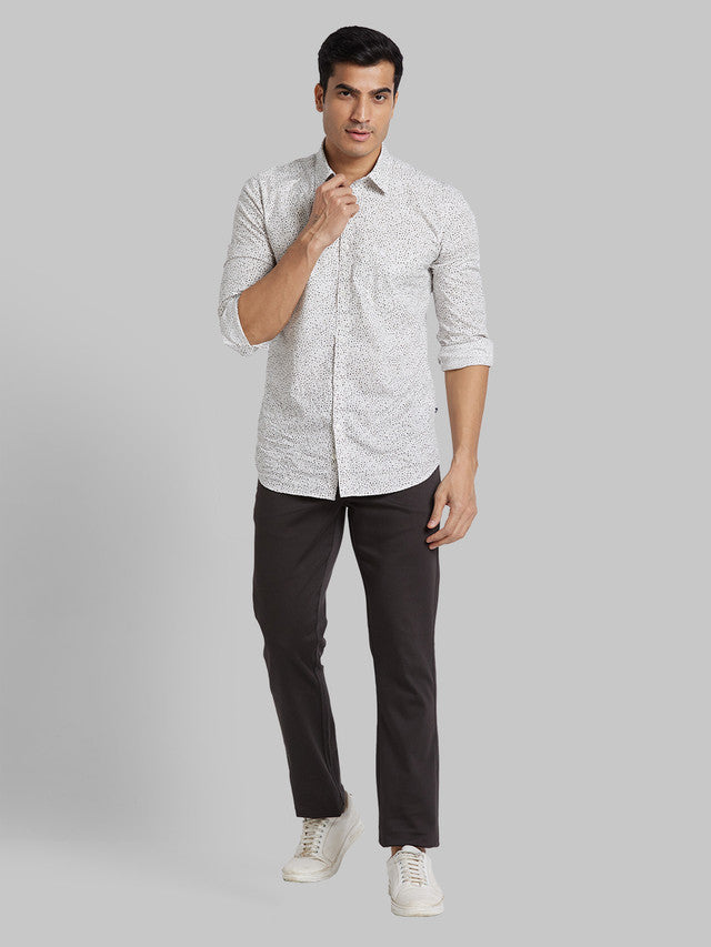 Parx Grey Solid Slim Tapered Fit Cotton Blend Trouser