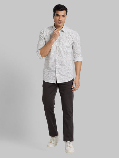 Parx Grey Solid Slim Tapered Fit Cotton Blend Trouser