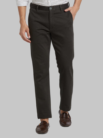 Parx Green Solid Slim Tapered Fit Cotton Blend Trouser