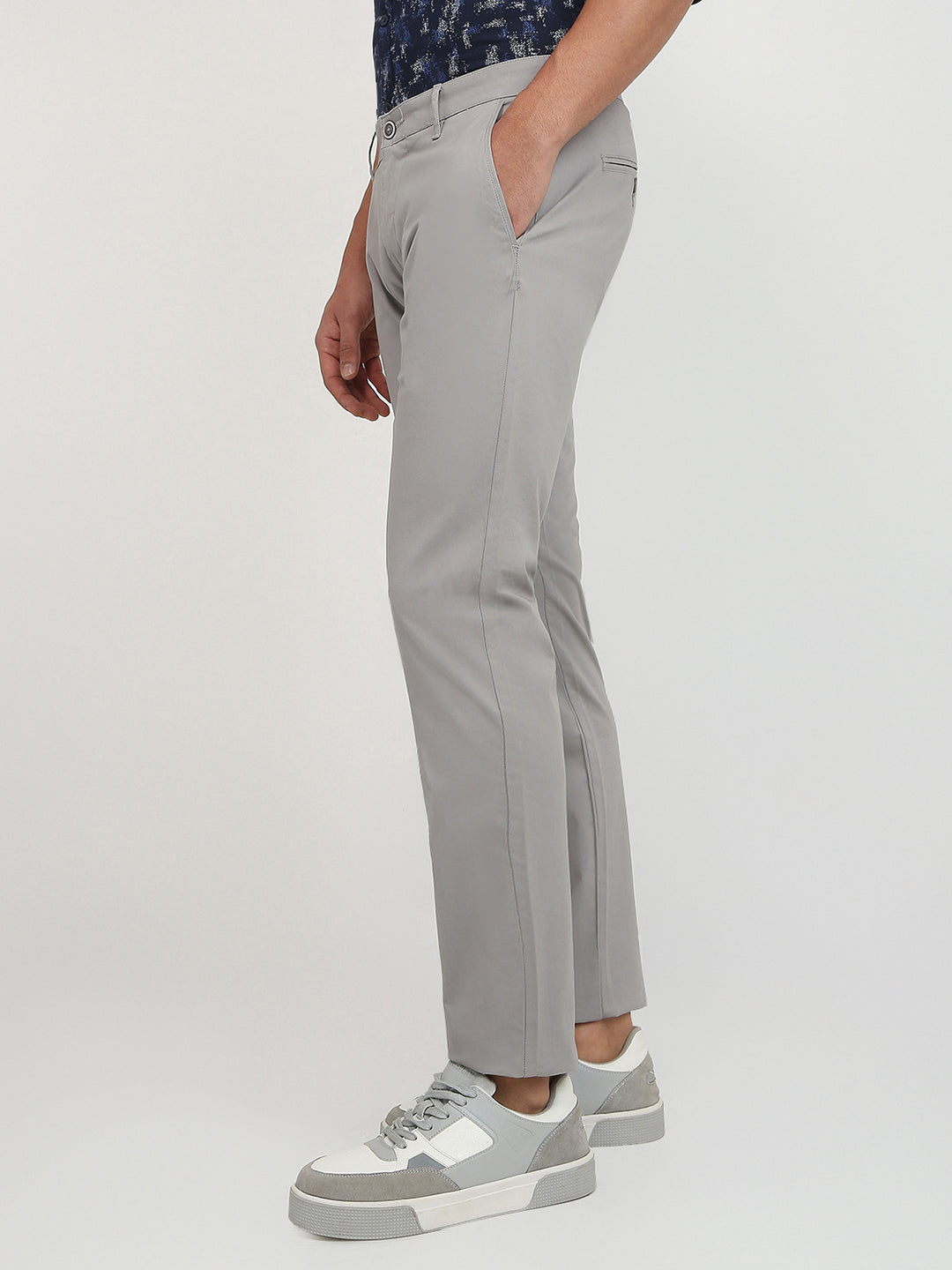 Parx Men Grey Solid Slim Tapered Fit Cotton Blend Trouser