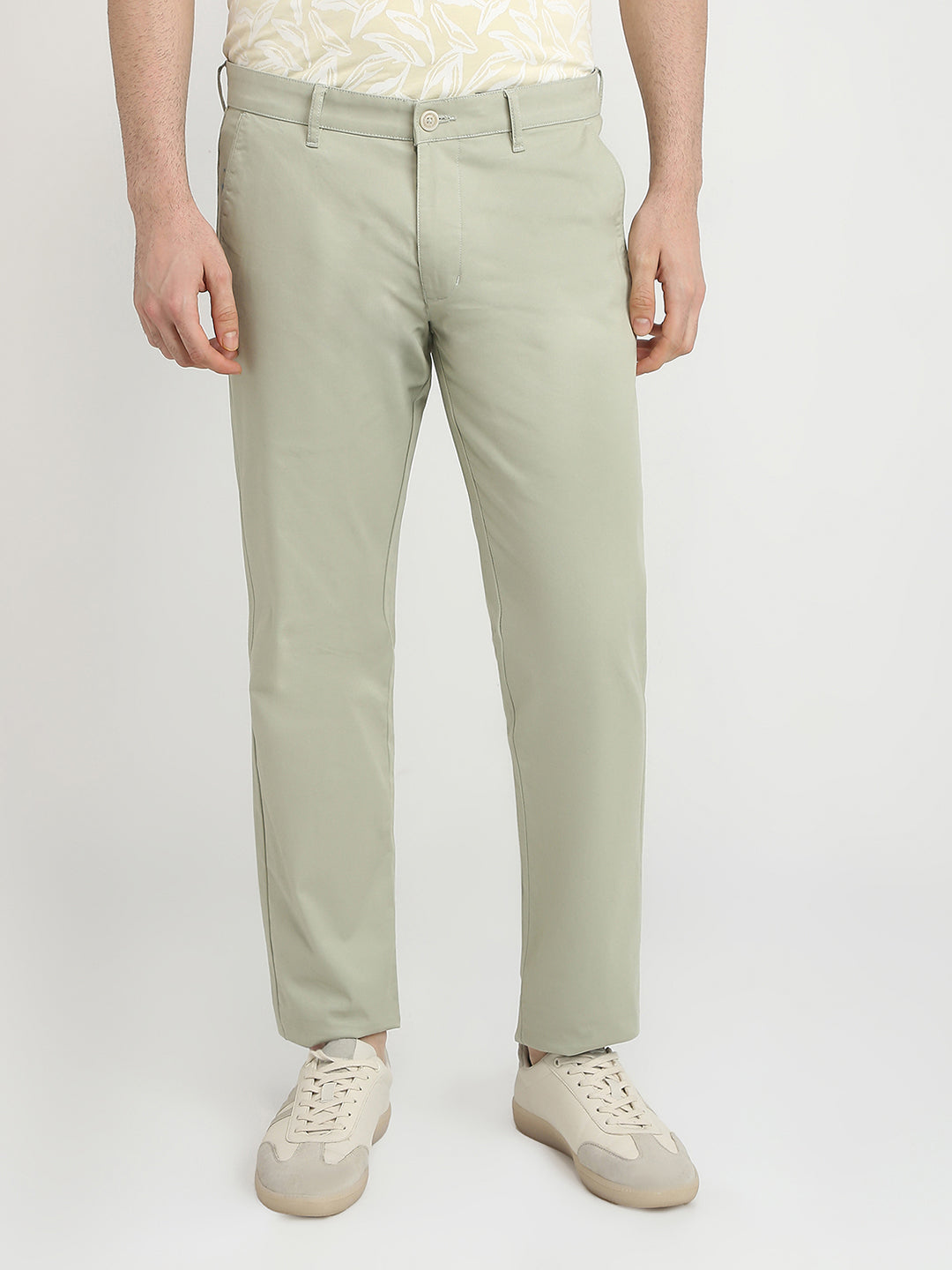 Parx Men Green Solid Slim Tapered Fit Cotton Blend Trouser