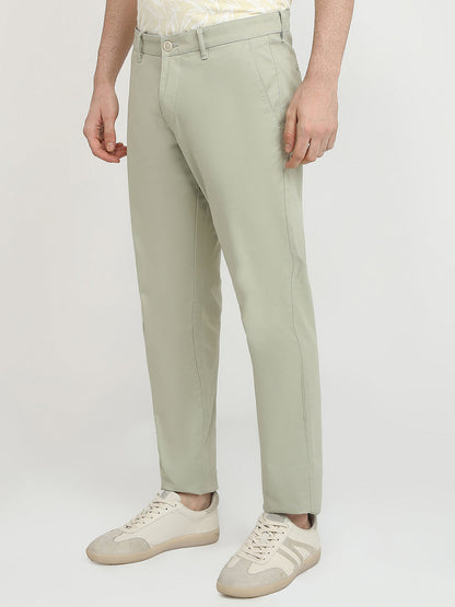 Parx Men Green Solid Slim Tapered Fit Cotton Blend Trouser