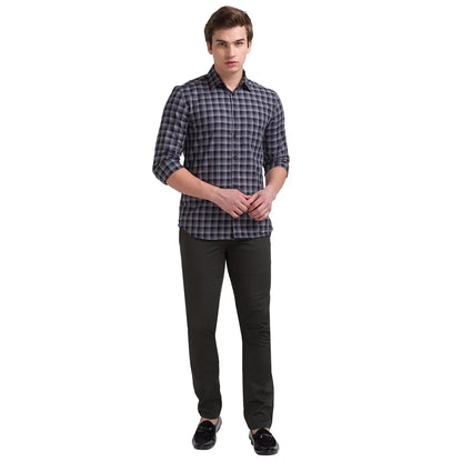 Men Green Lrt Fit Solid Cotton Blend Trouser