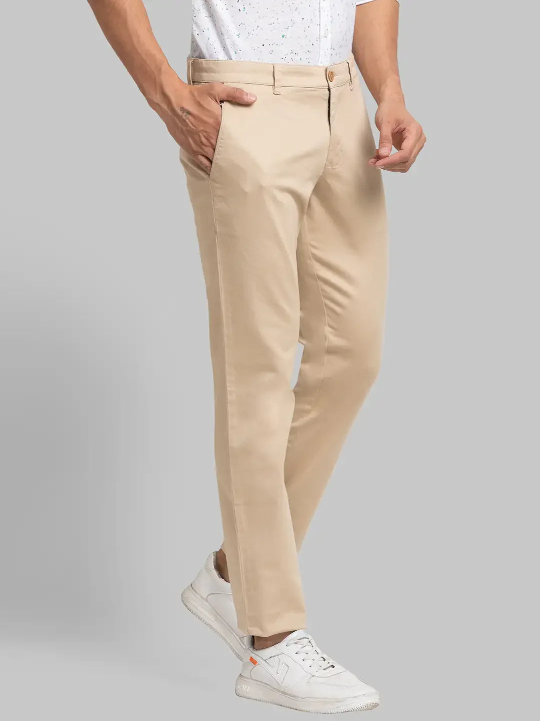 Men Khaki Lrt Fit Solid Cotton Blend Trouser