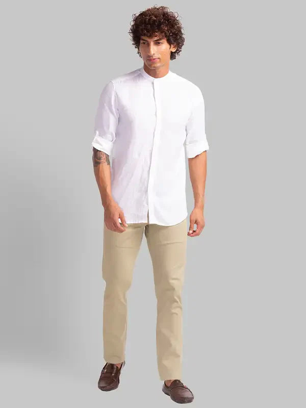 Men Green Lrt Fit Solid Cotton Blend Trouser