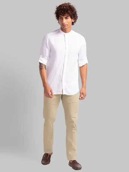 Men Green Lrt Fit Solid Cotton Blend Trouser