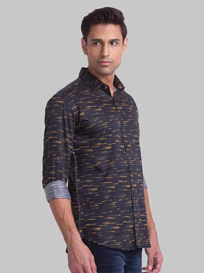 Men Yellow Slim Fit Print Cotton Cut Away Collar Shirts